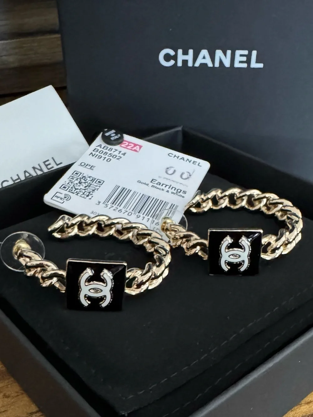 NEW CHANEL CC Chain Hoops